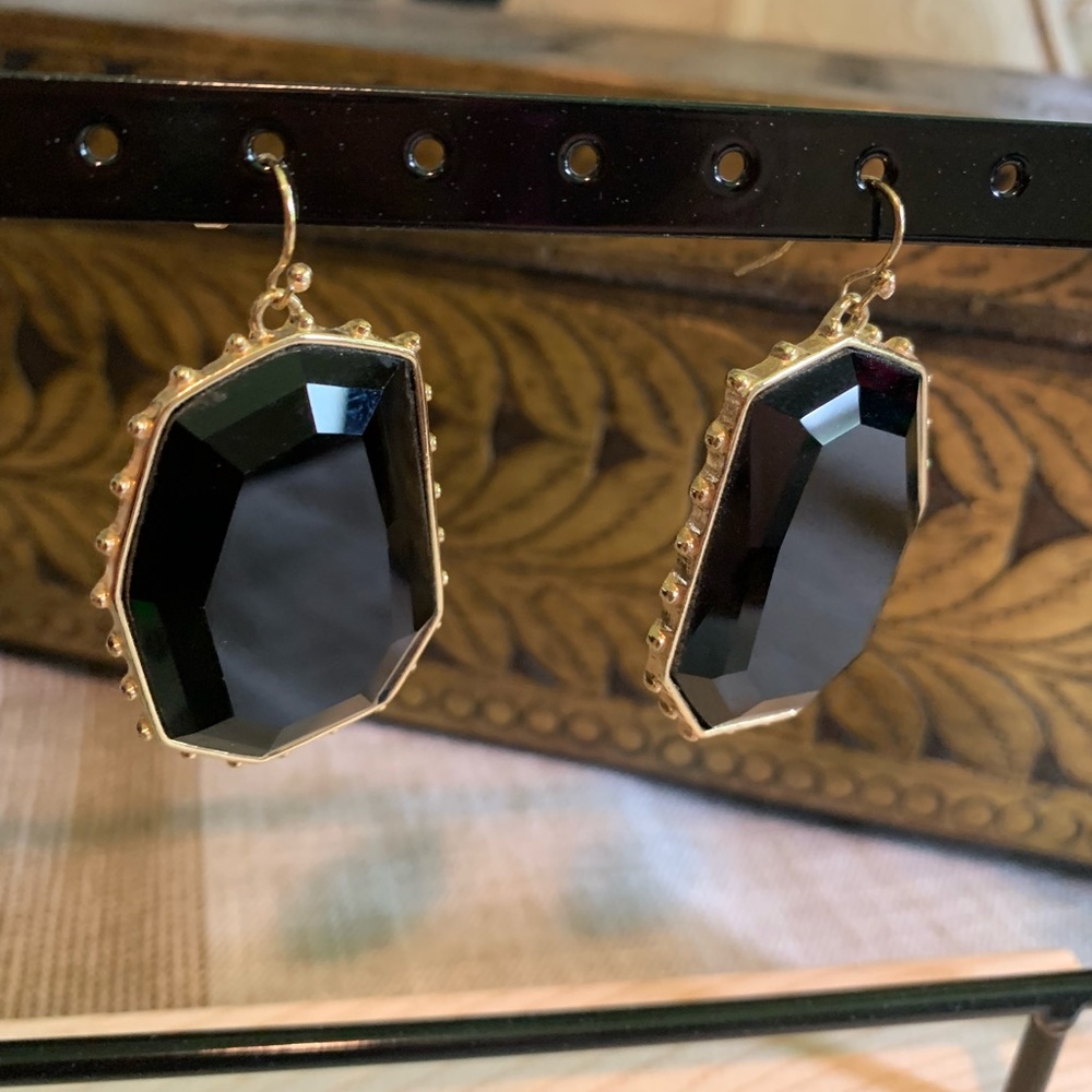 NWOT a new day black onyx earring dangles from macys